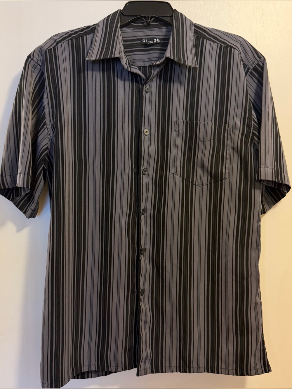 George Men’s Medium 38/40 Black Gray Striped Short Sleeve Button Down